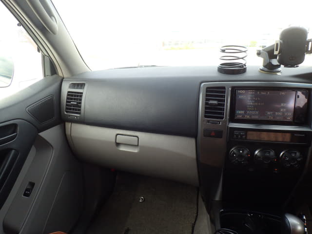 TOYOTA Hilux Surf thumbnail 33