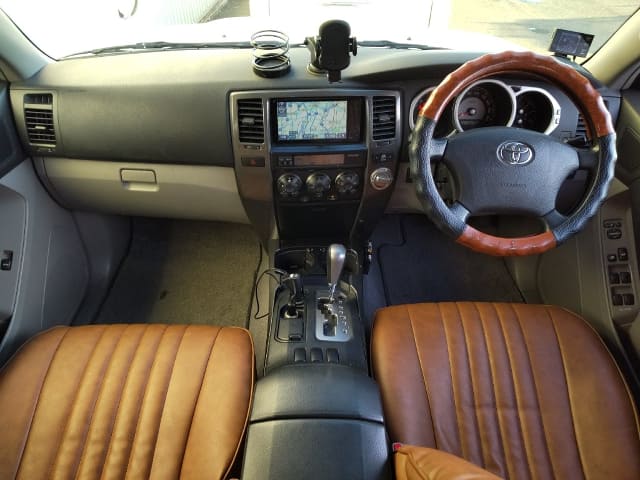TOYOTA Hilux Surf thumbnail 48
