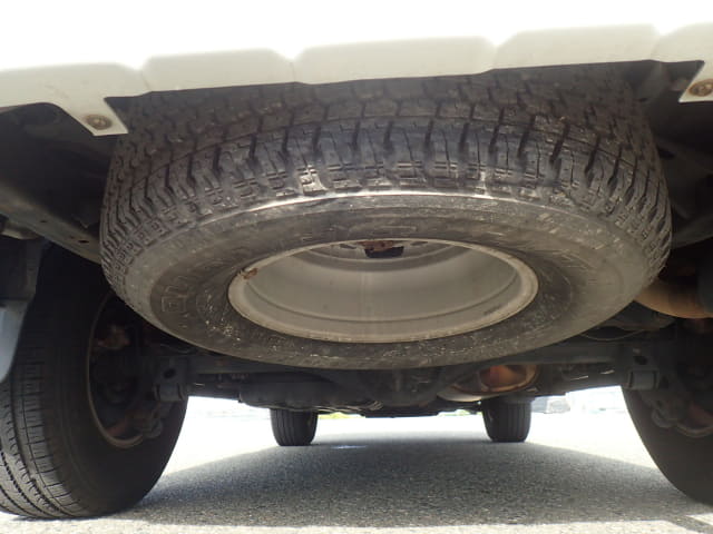 TOYOTA Hilux Surf thumbnail 31