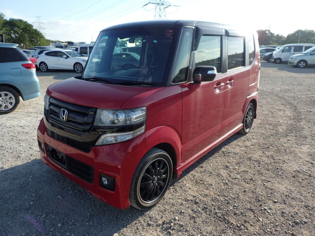 HONDA N BOX CUSTOM