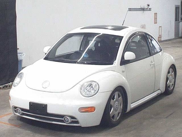 VOLKSWAGEN New Beetle