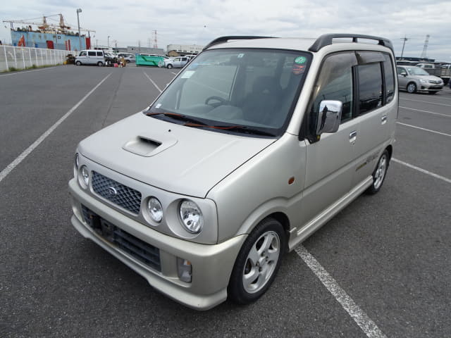 DAIHATSU Move;