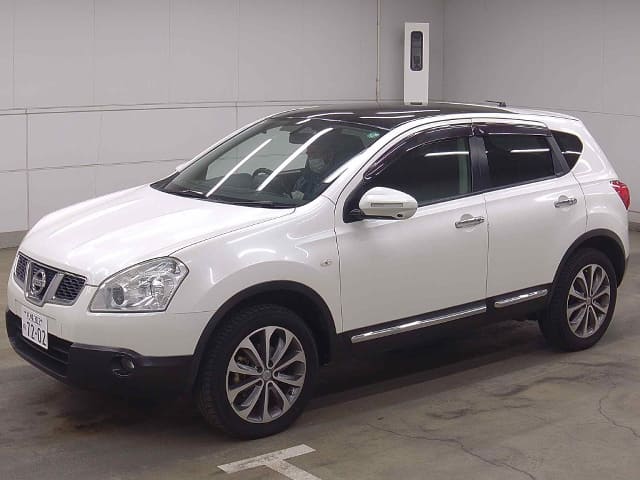 NISSAN Dualis