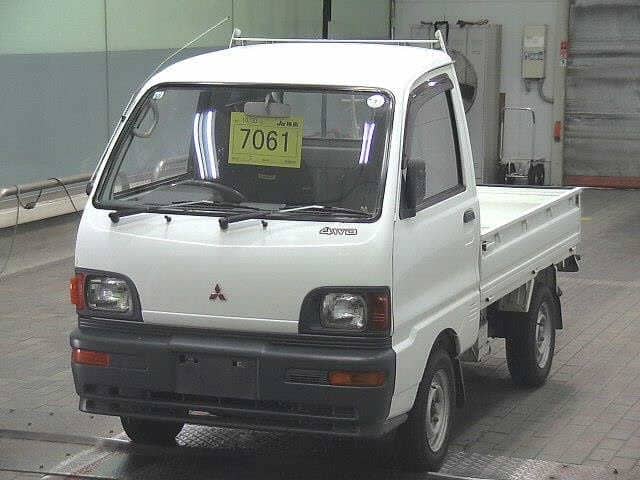 MITSUBISHI Minicab Truck