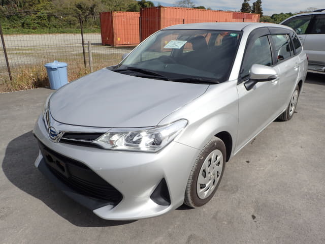 TOYOTA Corolla Fielder