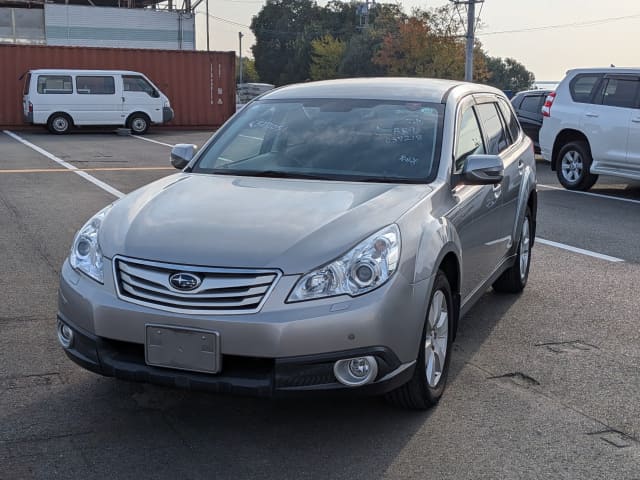SUBARU Outback