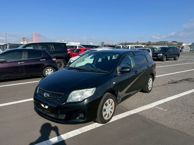 TOYOTA Corolla Fielder