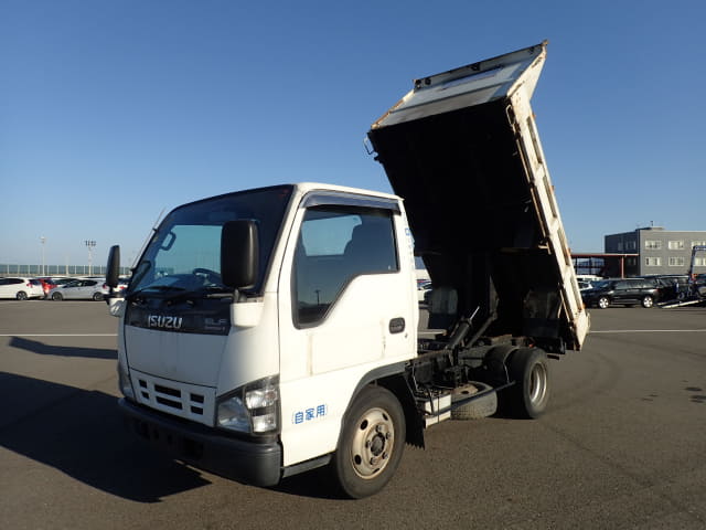 ISUZU Elf Truck;