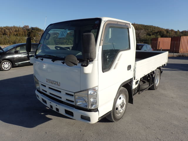 ISUZU Elf Truck;