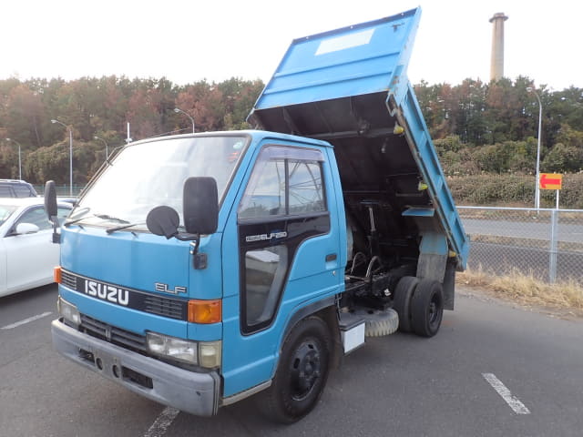 ISUZU Elf Truck
