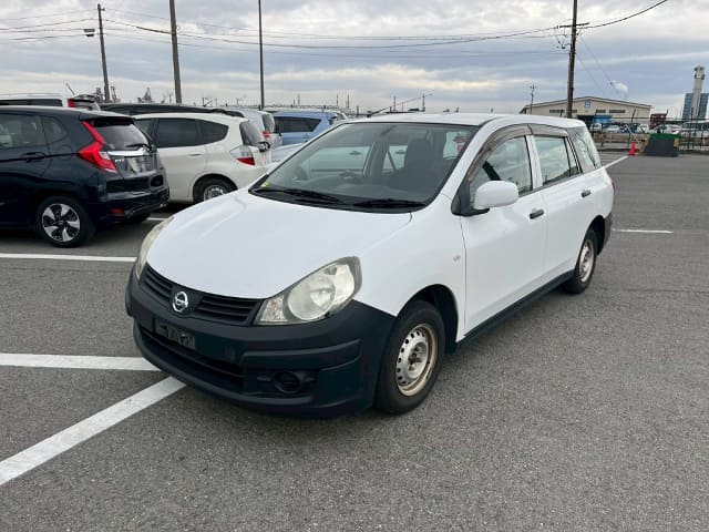 NISSAN Ad Van