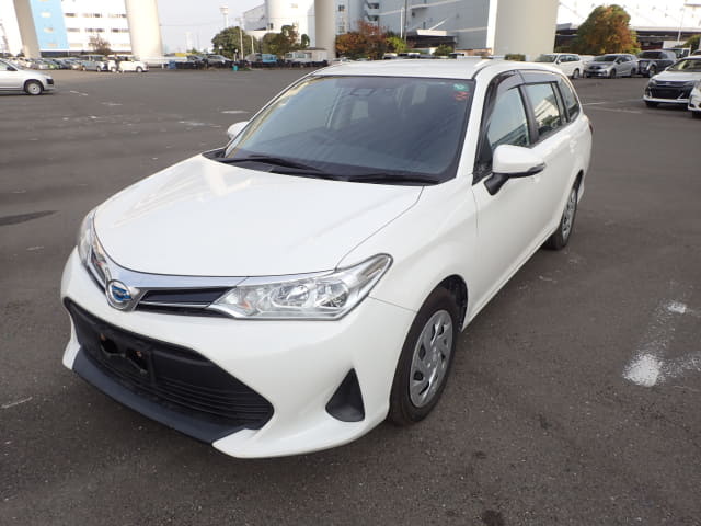 TOYOTA Corolla Fielder