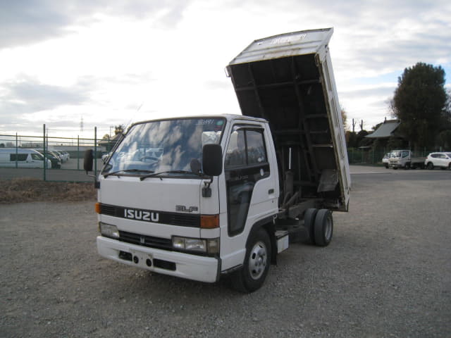 ISUZU Elf Truck