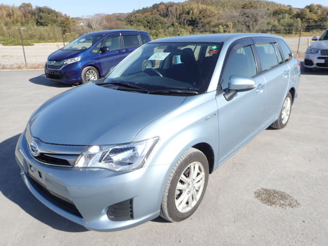 TOYOTA Corolla Fielder