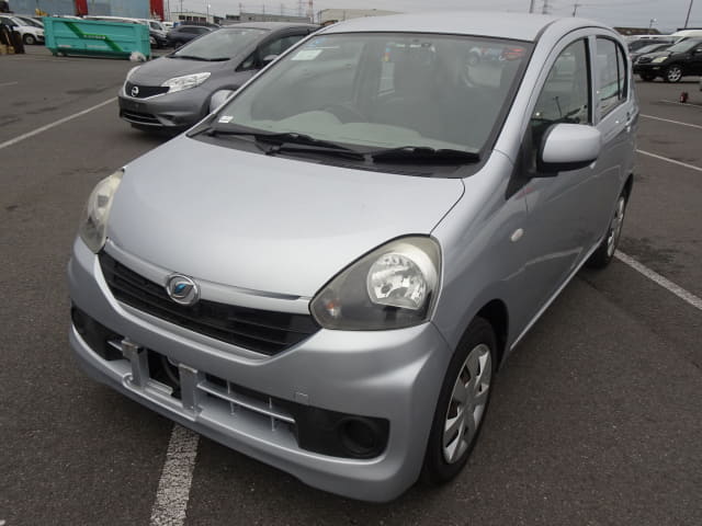 DAIHATSU Mira ES