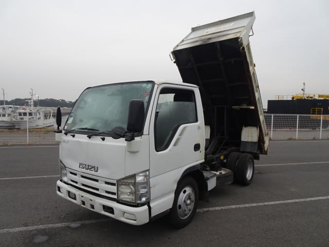 ISUZU Elf Truck