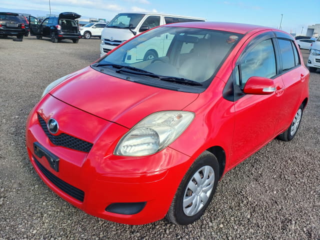 TOYOTA Vitz;