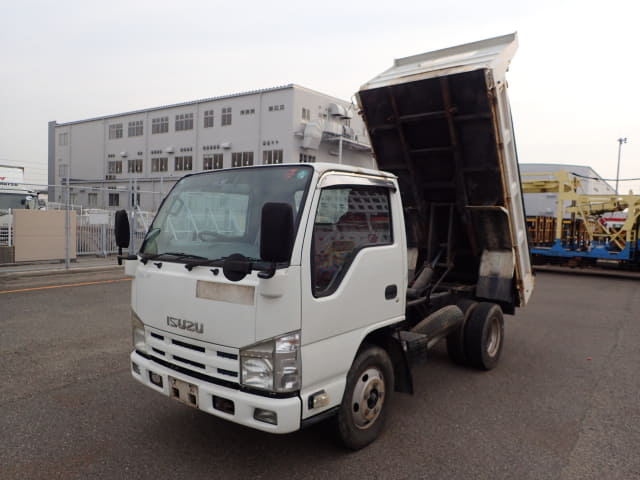 ISUZU Elf Truck