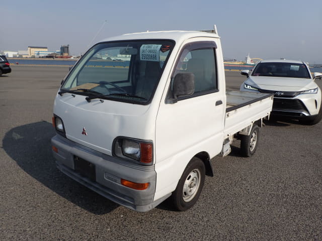 MITSUBISHI Minicab Truck