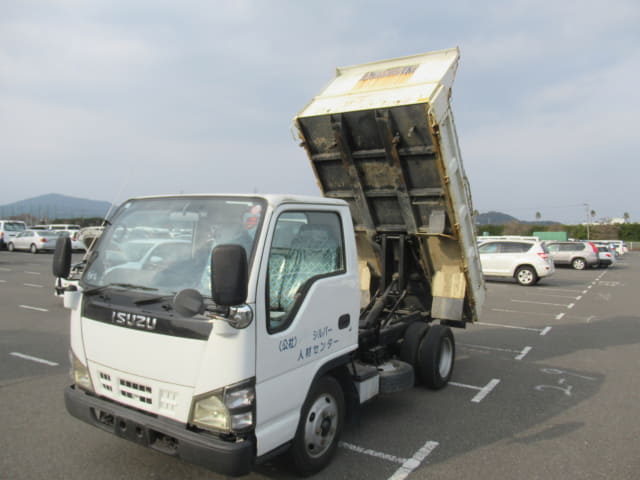 ISUZU Elf Truck