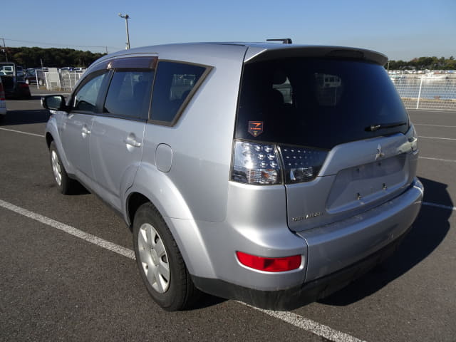 2008 MITSUBISHI Outlander