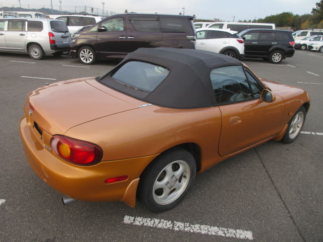 1999 MAZDA Roadster