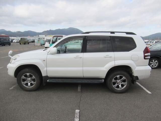 2009 TOYOTA Land Cruiser Prado