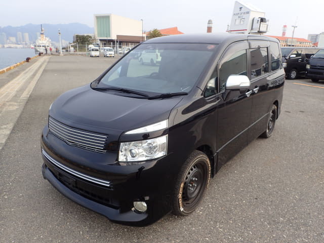2009 TOYOTA Voxy