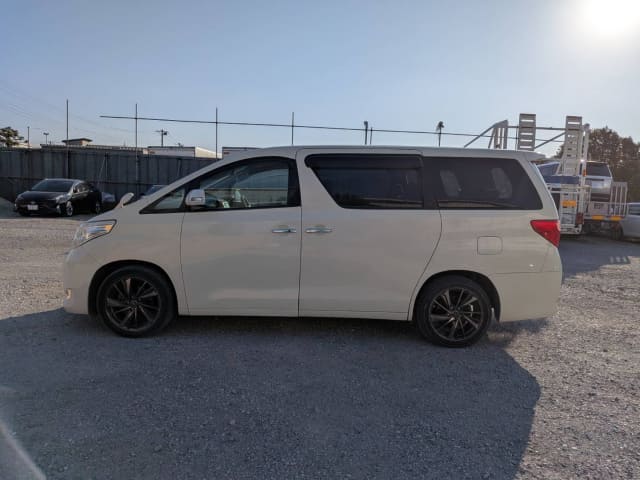 2008 TOYOTA Alphard