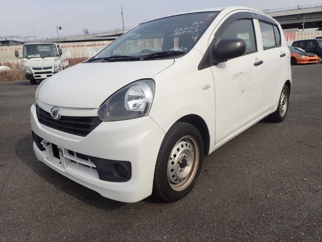 DAIHATSU Mira ES