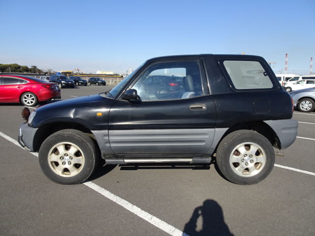 1995 TOYOTA RAV4