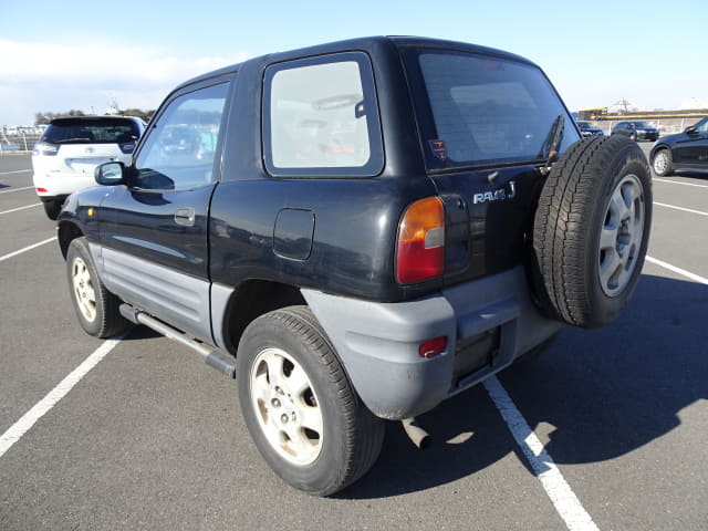 1995 TOYOTA RAV4
