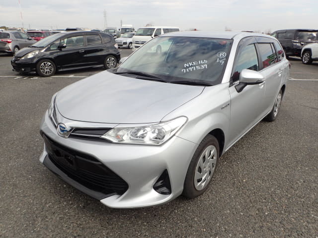 TOYOTA Corolla Fielder.