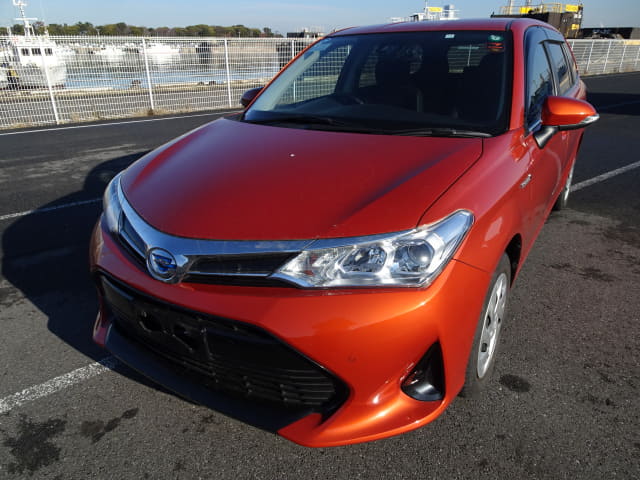 TOYOTA Corolla Fielder