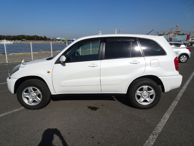 2003 TOYOTA RAV4