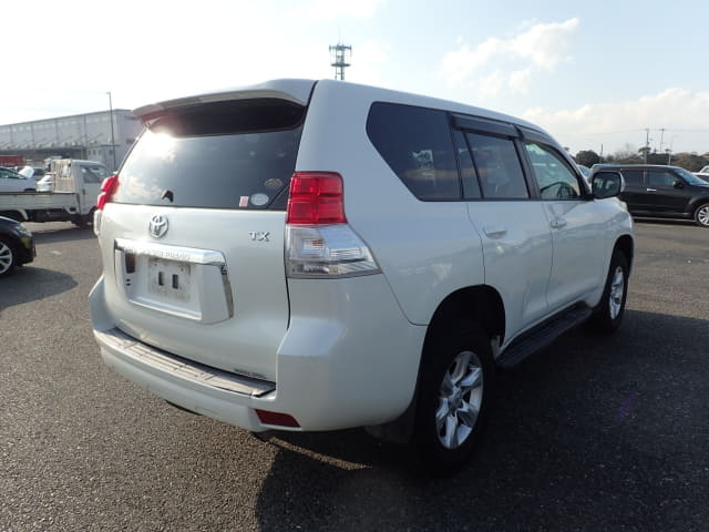 2010 TOYOTA Land Cruiser Prado