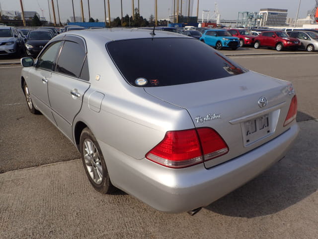 2005 TOYOTA Crown