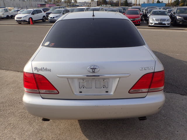 2005 TOYOTA Crown
