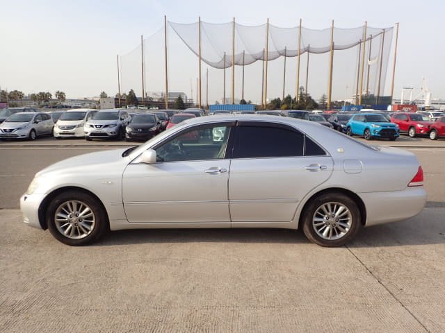 2005 TOYOTA Crown