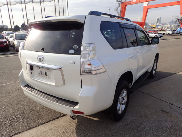 2011 TOYOTA Land Cruiser Prado