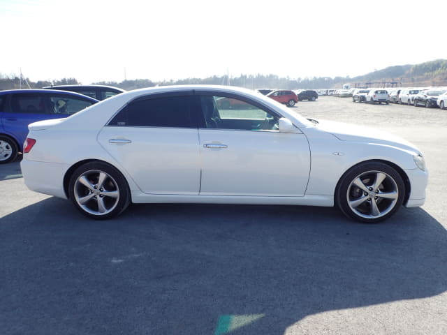 2004 TOYOTA Mark X