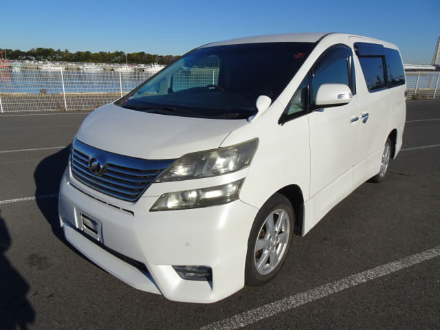 2010 TOYOTA Vellfire
