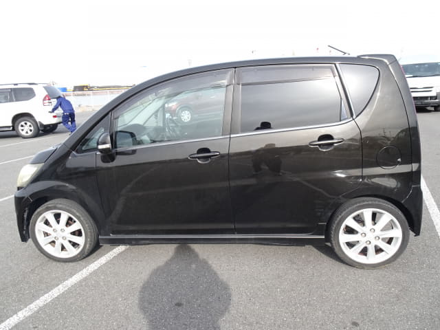 2006 DAIHATSU Move Custom