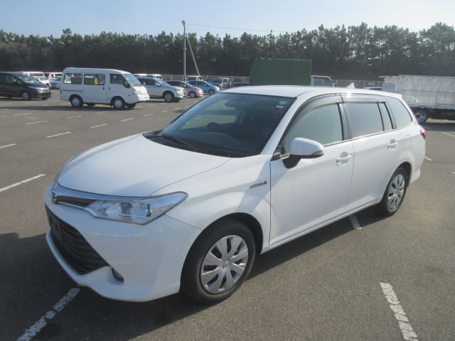 TOYOTA Corolla Fielder