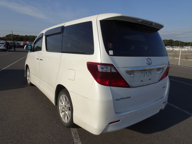 2008 TOYOTA Alphard