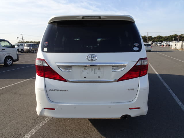 2008 TOYOTA Alphard