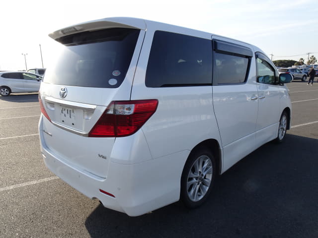 2008 TOYOTA Alphard