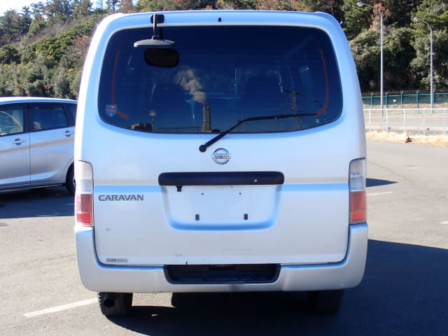 2011 NISSAN Caravan Van