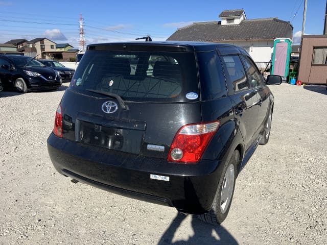 2006 TOYOTA IST