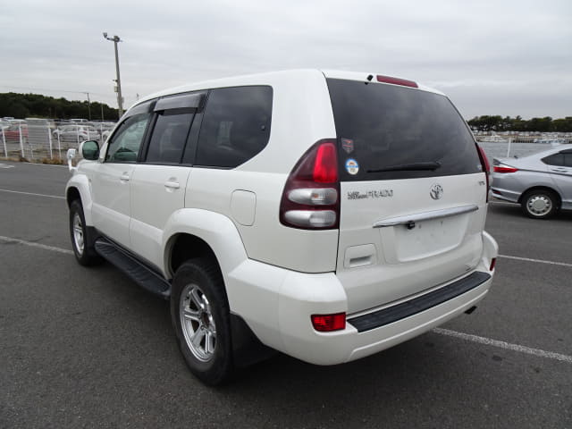 2002 TOYOTA Land Cruiser Prado